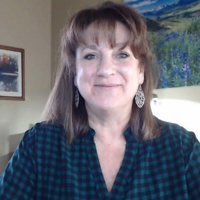 Beth Rodgers, Co-Owner & Agent with Trailstone Insurance Group, Interviewed on Influential Entrepreneurs Podcast About Bringing Customers the Best Options for  Insurance