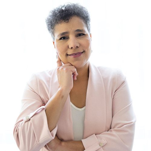 Life Purpose Coach Arris Charles Reveals How Women in Midlife Can Live Inspired by Purpose On Influencers Radio